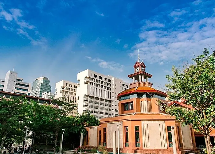 Hostel Revolution Asoke