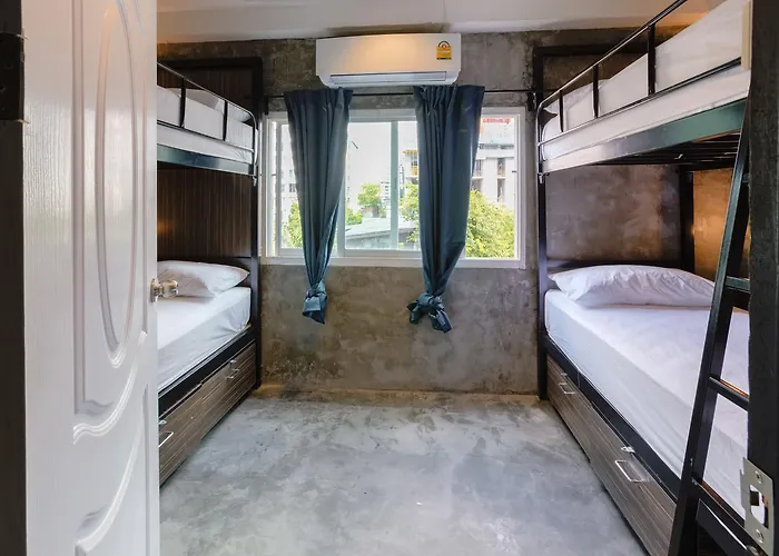 Revolution Asoke Hostel *