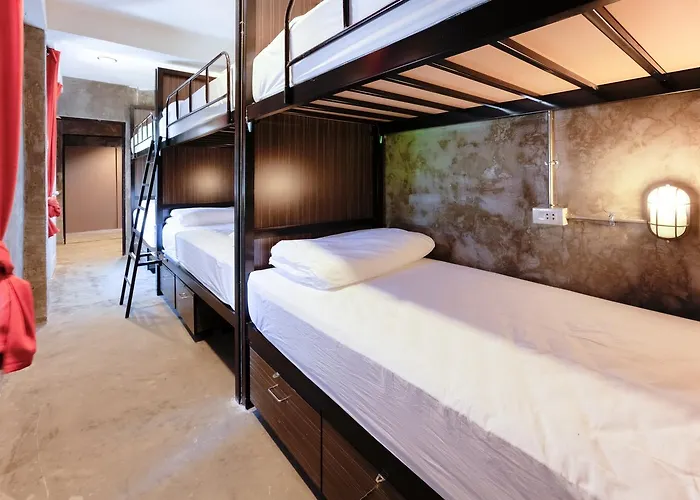 Hostel Revolution Asoke Bangkok