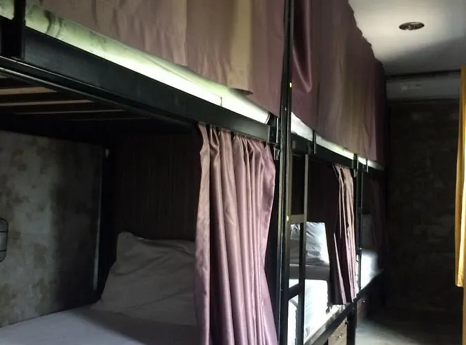 Hostel Revolution Asoke Bangkok
